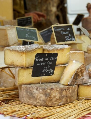 Alerte sanitaire : rappel massif de cheddar blanc à Coaticook