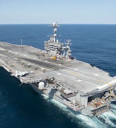Conditions de vie alarmantes sur le porte-avions USS Abraham Lincoln