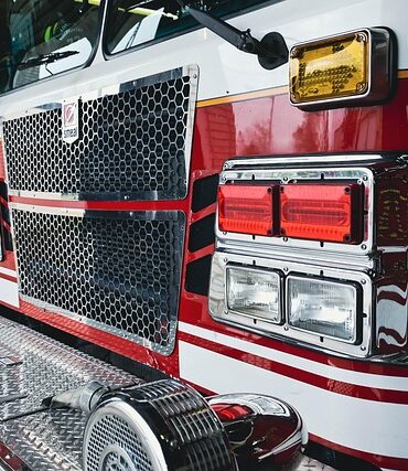 Saint-Jean-sur-Richelieu : un automobiliste grièvement blessé après une collision