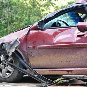Montréal : un conducteur provoque volontairement un accident sur l'autoroute