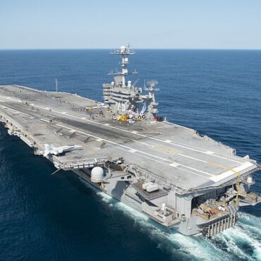 Huit tentatives de suicide signalées à bord de l'USS Abraham Lincoln