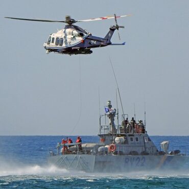 Disparition d'un avion médical : les recherches se poursuivent en mer